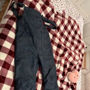 Ski bib l just used once !!